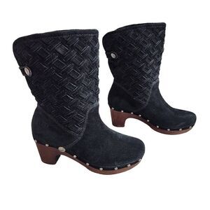 Vintage 90s UGG Australia Lynnea Arroyo black woven leather stud wood heel boot